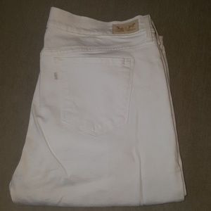 LEVIS 505 STRAIGHT LEG JEANS